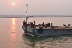 TakingSoundingsIrawaddyRiverMyanmarMar 10 2013-0973