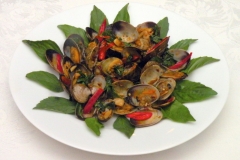 ClamsinBasilandNamPhrikPow